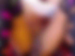 Live cam show with Agata-Grubisic - Normal on Camsoda