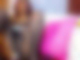 Spettacolo in cam dal vivo con Agata-Grubisic - Striptease su Camsoda