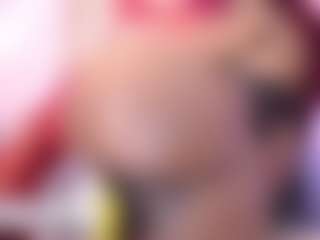 Show en direct avec Agata-Grubisic - Shaved Pussy sur Camsoda