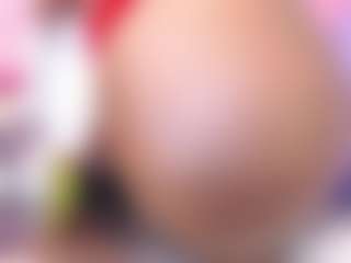 Live cam show with Agata-Grubisic - Ebony Petite on SpankPalCams