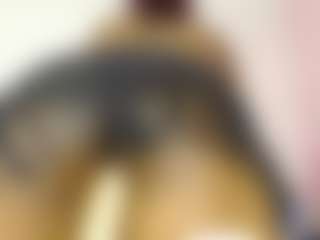 Live cam show with Agata-Grubisic - Ebony Lovense on Camsoda | colombia