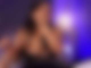 Live cam show with KatlynRous - Facial on xDating