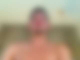 Live cam show with Sebastian-smith-horny - Average on SpunkLive