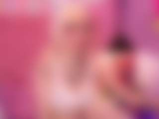 Live cam show with Lauren_evans96 - Petite MILF on xxxlivecams.org