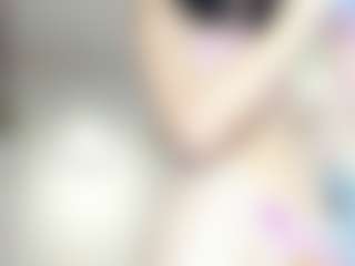 Live cam show with LilyyThea - Ball Sucking on camtv