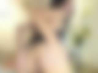 LilyyThea's Live Sex Cam Show