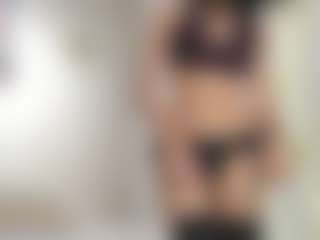 Live cam show with LilyyThea - Thin on StripNow