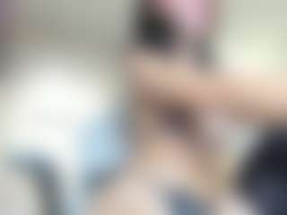 Live cam show with LilyyThea - Thin on Dare Cams