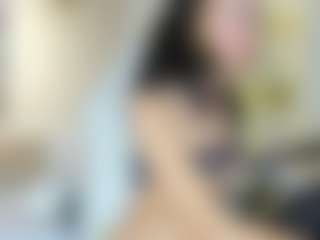 Live cam show with LilyyThea - Moaning on Milfs Live