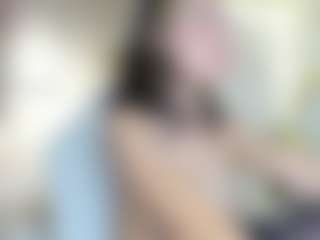Live cam show with LilyyThea - Thin on Mixed Magazine Live