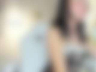 Live cam show with LilyyThea - Body Massage on Camsoda