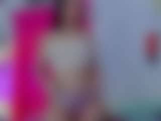 Live cam show with Vivibambi - Average on madthumbs