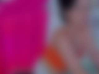 Live cam show with Vivibambi - Hairy Pussy on livesuperchat.net