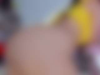 Live cam show with Vivibambi - Butt Plug on StripNow