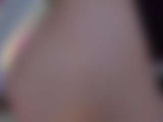Live cam show with Vivibambi - Facial on Camsoda