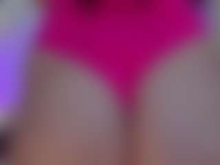 Live cam show with Vivibambi - Hairy Pussy on Camsoda