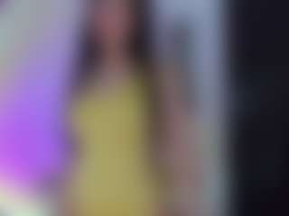 Live cam show with Vivibambi - Middle Aged on Adult Interactions