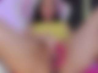 Live cam show with Vivibambi - Middle Aged on Milfs Live
