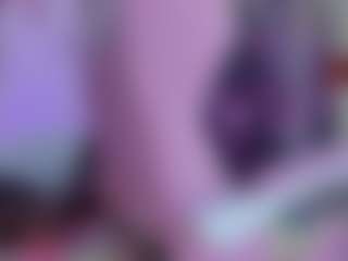 Live cam show with Vivibambi - Middle Aged on live.xbliss.ai