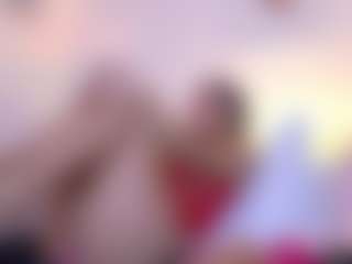 Live cam show with cutepetitee - MILF on chickslive.net