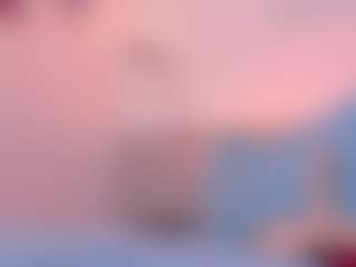 Live cam show with cutepetitee - Mature on Stripli.com