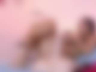 Live cam show with cutepetitee - Mature on 1on1-livenow