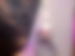 Live cam show with cutepetitee - College Mature on PervPlay.com