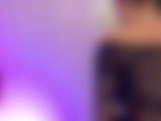 Live cam show with cutepetitee - Middle Aged on Fit Hotties