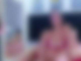 cutepetitee's Live Sex Cam Show