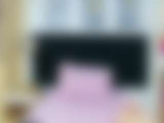 Live cam show with cutepetitee - College Mature on Camiplay Live
