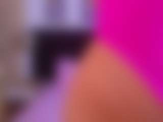 Live cam show with cutepetitee - Mature on Camming Site