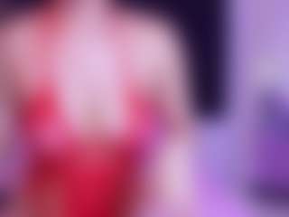 Live cam show with cutepetitee - Mature on PervPlay.com
