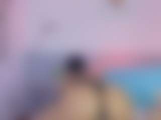 Live cam show with cutepetitee - Double Penetration on Camsoda