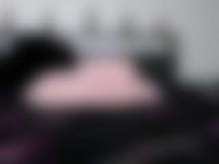 Live cam show with Queen Lola XXX - Facial Piercings on fapnchat