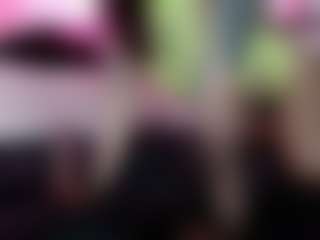 Show di cam dal vivo con Queen Lola XXX - Rub su Camsoda