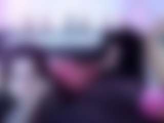 Live cam show with Queen Lola XXX - Shaved Pussy on ObeyMaria