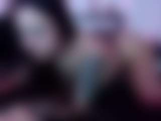 Queen Lola XXX's Live Sex Cam Show
