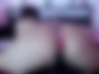 Queen Lola XXX's Live Sex Cam Show