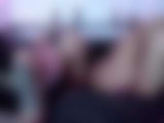 Queen Lola XXX's Live Sex Cam Show
