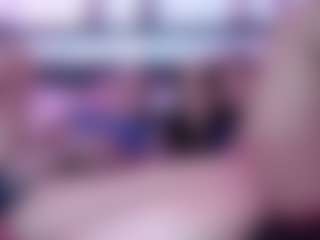 Queen Lola XXX's Live Sex Cam Show