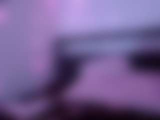Queen Lola XXX's Live Sex Cam Show