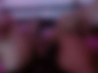 Queen Lola XXX's Live Sex Cam Show