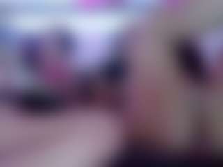 Queen Lola XXX's Live Sex Cam Show