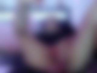 Queen Lola XXX's Live Sex Cam Show