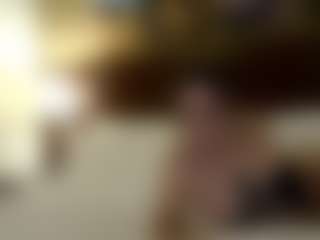 Queen Lola XXX's Live Sex Cam Show