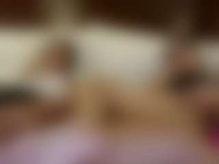 Live cam show with Queen Lola XXX - Solo on SquirtSoMuch
