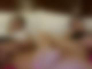 Queen Lola XXX's Live Sex Cam Show