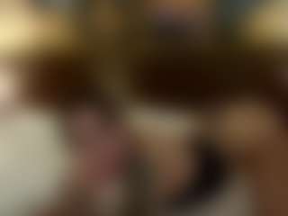 Live cam show with Queen Lola XXX - Foot Fetish on Fapmatic.com