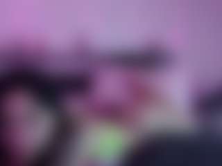 Queen Lola XXX's Live Sex Cam Show
