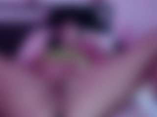 Queen Lola XXX's Live Sex Cam Show